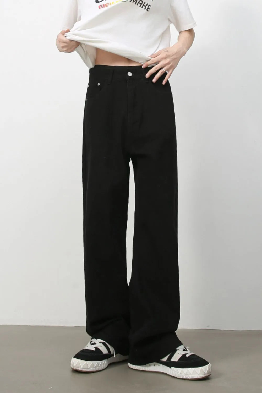 Men's Baggy Jeans with Pockets